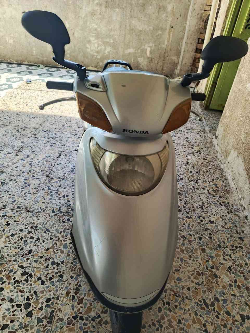 سلام عليكم دراجه سبيسي ياباني لبيع كابريتر اصلي كفرات اصلي مكينه ناعمه دراجه جاهزه قفل جنطه بس لبوري اني مفلته 
دراجه تشتغل هندر وسلف دير بس ماتشتغل مادري شنو عوزها 
كهربائيات كلها شغاله  عداد مال بانزين مال سرعه كلها شغال دراجه حلوه ونضيفه 
مكان كوت حي الحكيم 
سعرها 490وبيه مجال 
‏‪***********‬‏
