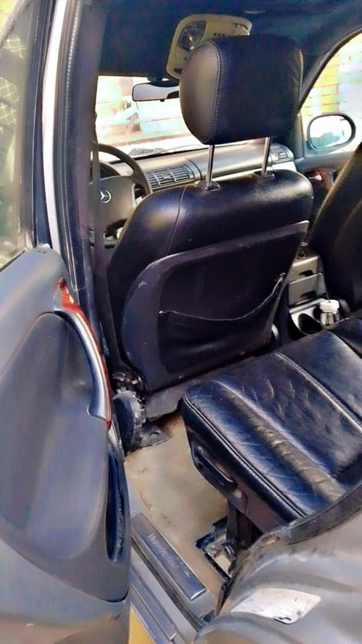 الهم صل على محمد وآل محمد
#للبيع مارسيدس ml 320 موديل 2000 السعر 85
مكانها واسط الكوت 
دفع رباعي
تحكم كشنات
تدفئه كشنات
سلايت
مري كهرباء
تخم ويل كب
تايرات جدد
منضومه زينون
مكينه وكير جدد
ترايك وين ميعجبك
للأستفسار ***********
