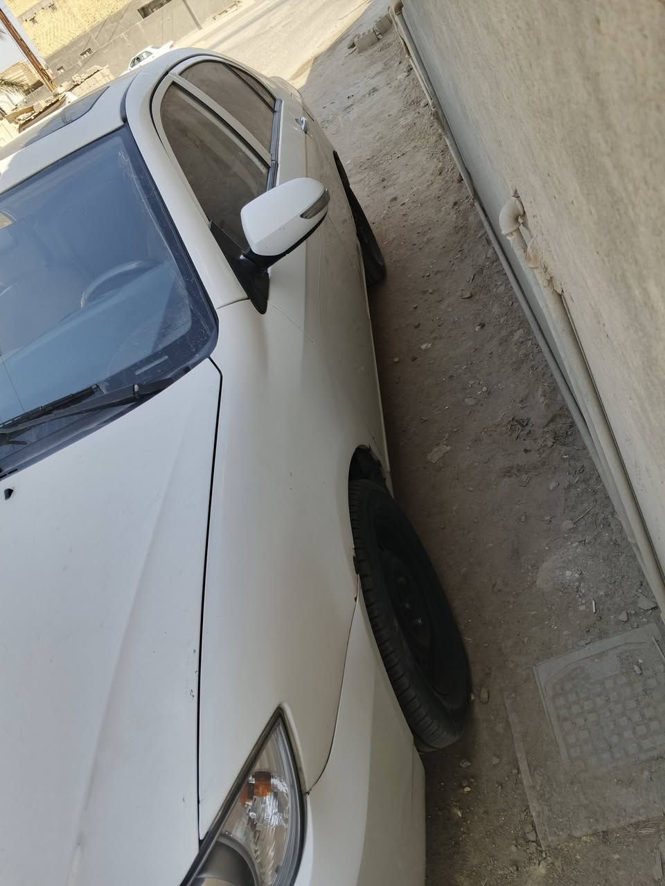 ليفان 620 2013 
للبيع سعرها 46 ورقه 
مكان ناصريه تحويل ثاني يوم 
رقم ***********
