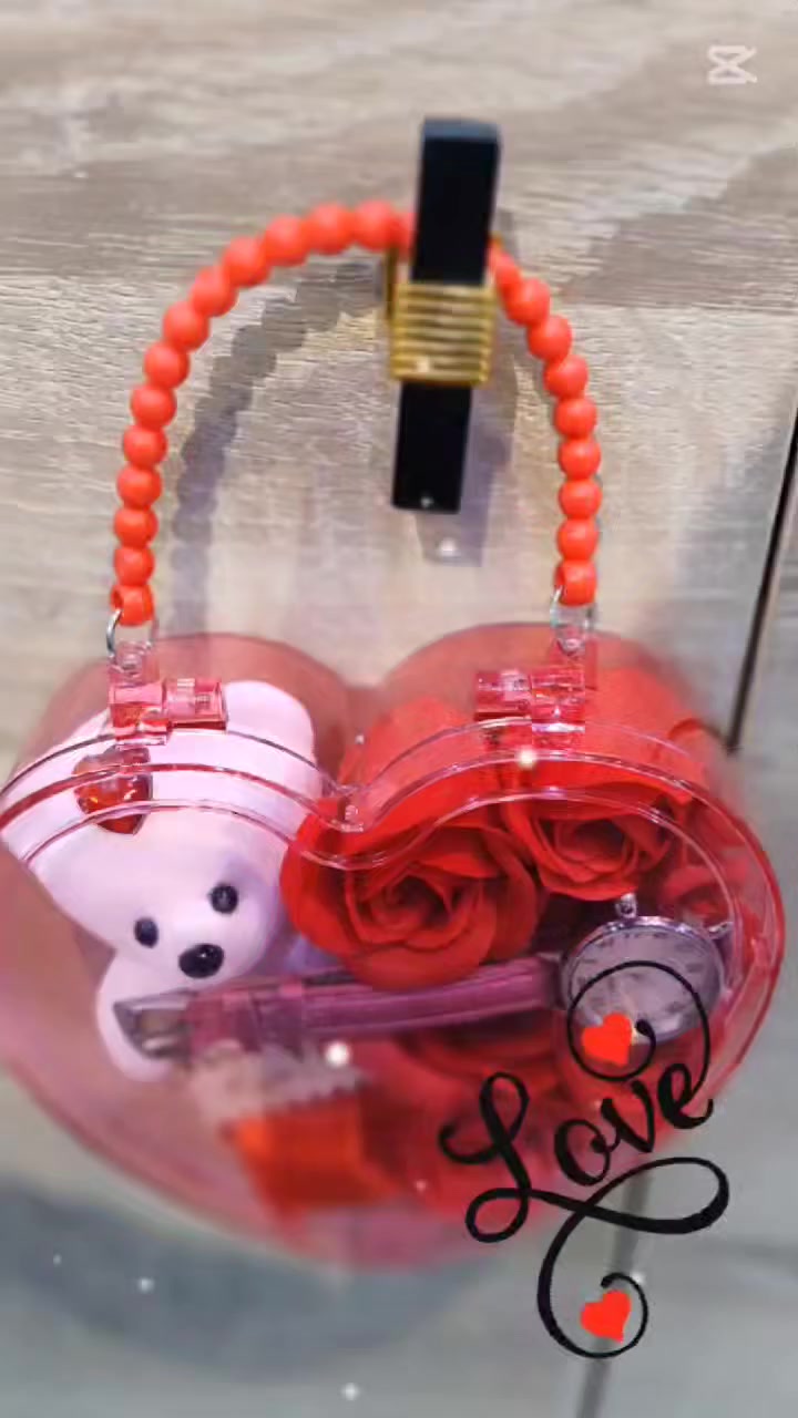 مناسبة عيد الحب  💋 الفلانتين  🥰 اجمل الهدايا والتطور والاكسسوارات تجدونها لدى ♥️ أزياء وكوزمتك زهرة لبنان 🌹
خياركم الأول 
العنوان جصان الشارع التجاري مجاور محل حسين صاحب للمنزلية مقابل اسواق عادل جهيد


**إذا كنت صاحب هذا الإعلان وتريد حذفه لأي سبب، رجاءا أرسل رسالة إلى الدعم الفني**