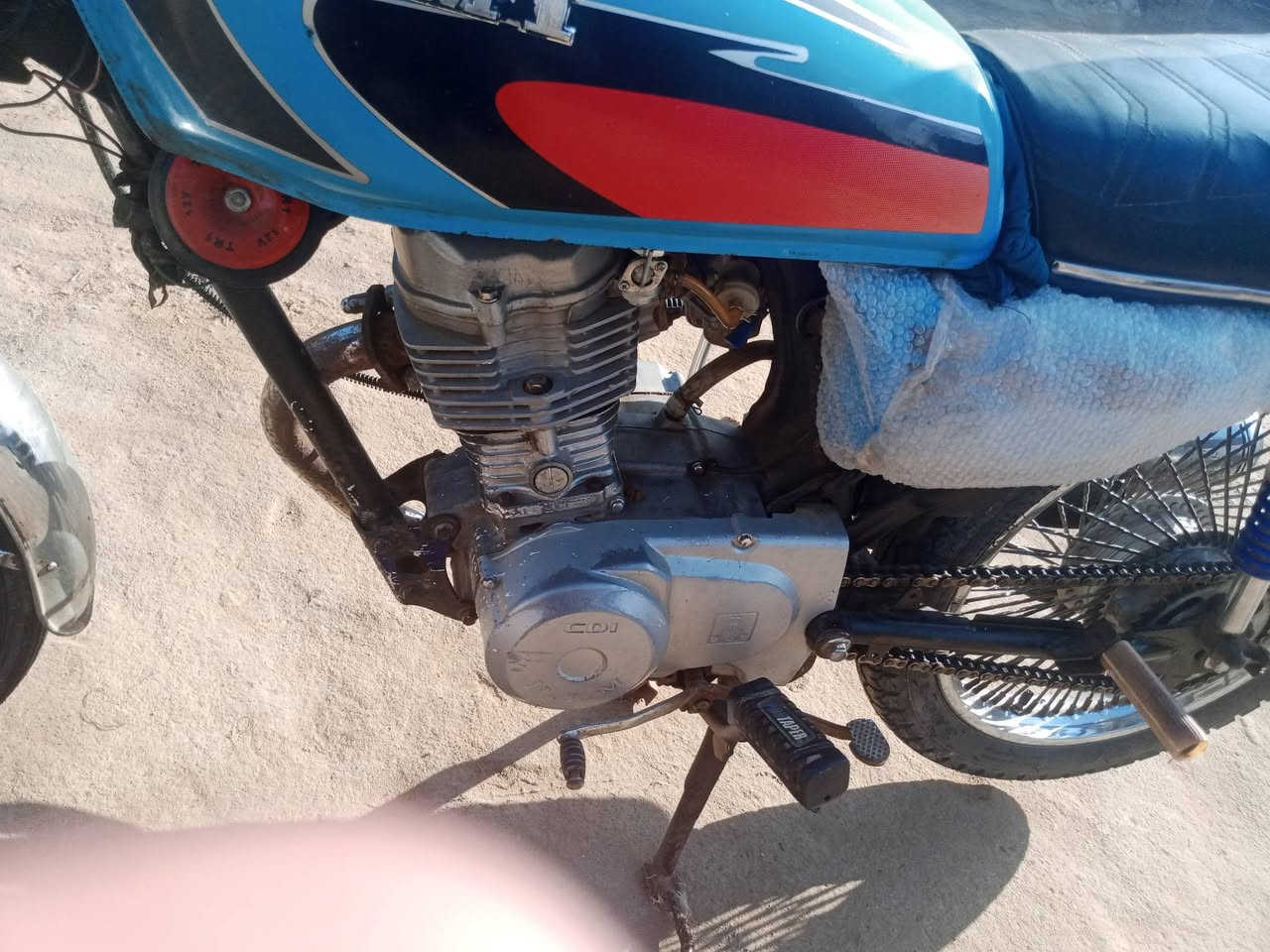 دراجه للبيع موديل 19 أوراق اصولي
المكان قضاء الدواية السعر 500وبيها مجال ‏‪***********‬‏
