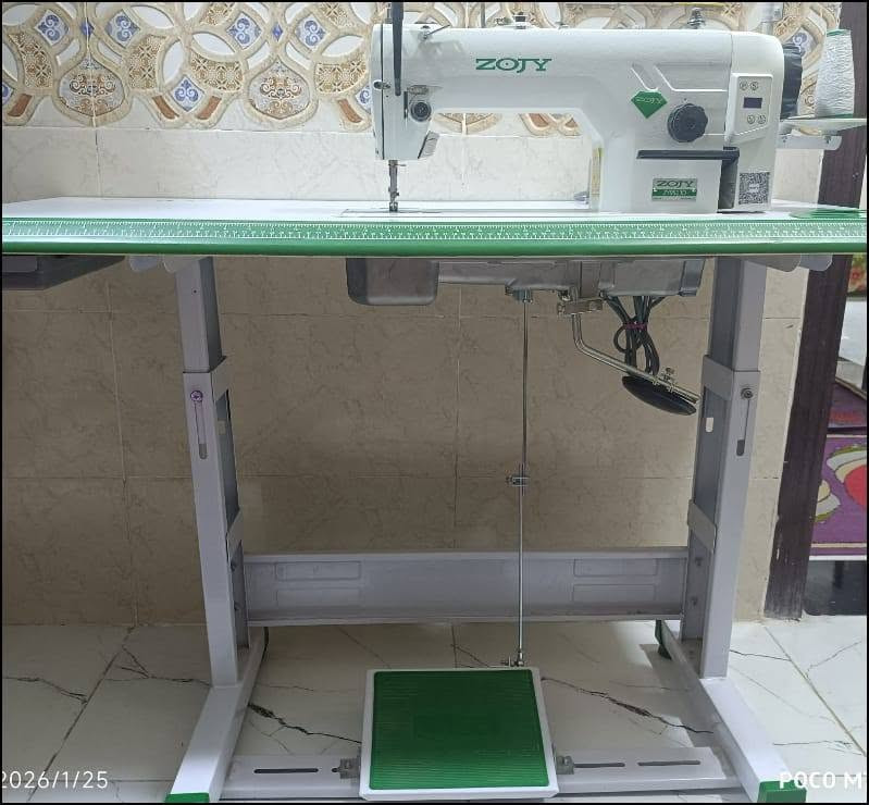 ماكنت خياطه ما مستخدمه سعرهة 350  اسم المكينه زوجي صناعيه الاصلي المكان حي الجامعه كوت ***********
