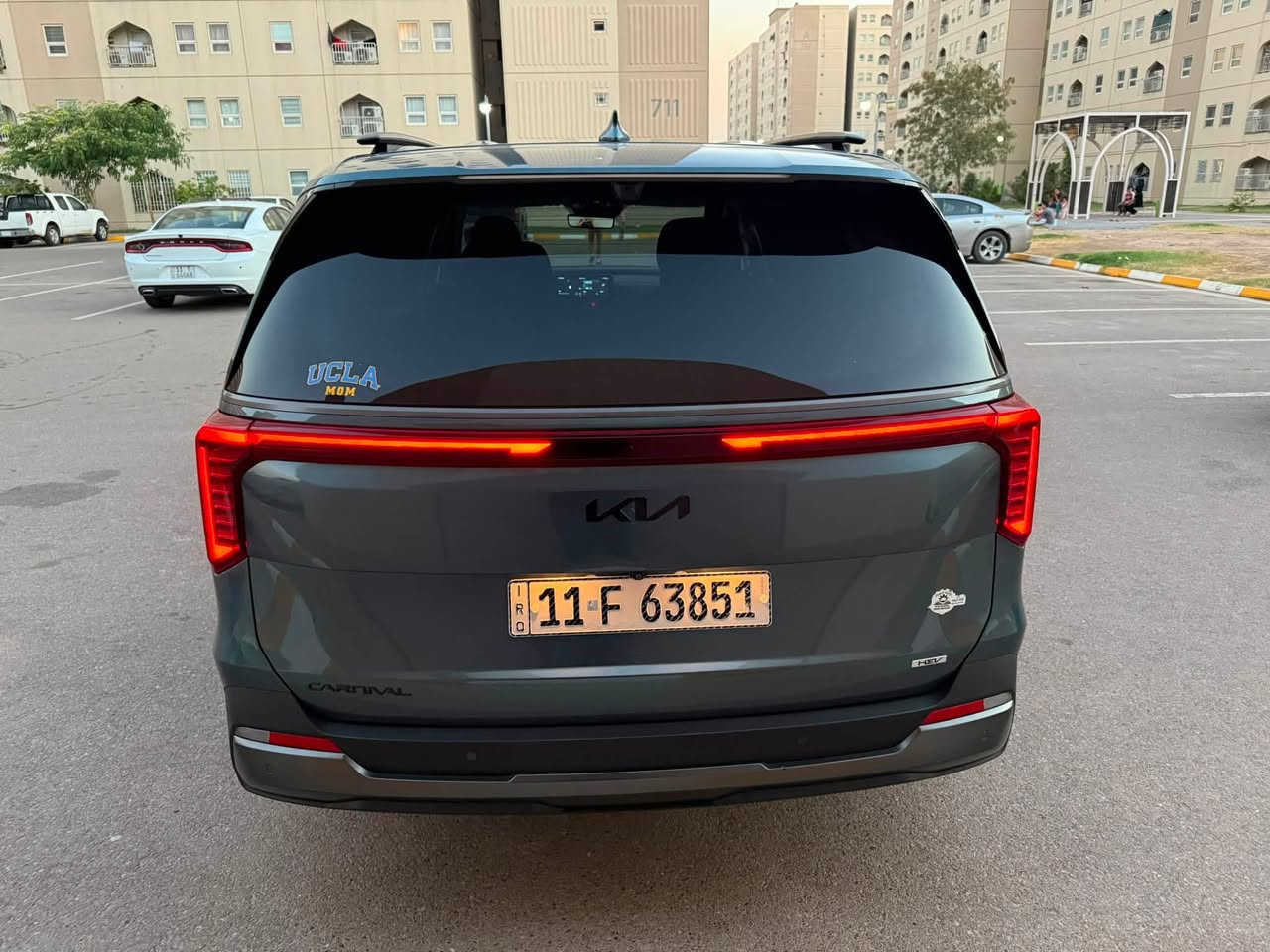 السلام عليكم ورحمة الله وبركاته كيا كرنفال 2025 الجديده كلياً SX PRESTIGE فول واحد على واحد الحادث موضح بالصور مرقم بغداد بسمي بدون مراوس فقط بيع ايرباك فقط دوكه جبت واحد كامل يعني يرجع يطك عند الحادث 

ملاحظه : اللغد و الشاصي ماملعوب بيهن نهائياً

مواصفاتها:.
1-بصمه
2-فتحتين خلفيه واماميه
3- شاشه كبيره متصل
4- كشنات اماميه كهرباء
5- كشنات خلفيه كهرباء
6- كشنات اماميه تدفئه تبريد
7-كشنات خلفيه تدفئه تبريد
8- 6 حساسات اماميه
9- 6 حساسات خلفيه
10-رادارات خلفيه
11- رادارات اماميه
12- كاربلاي
13- ابواب خلفيه كهربائيه
14- صندوق خلفي كهربائي 
15- اوتو هولد
16- كروز كنترول 
17- وضعيات قياده
18-تحكم بالابواب من خلال البصمه
19-لد امامي خلفي
20-ماشيه 9 الاف مايل
21- خمس كامرات
22-كامرات 360 درجه
23- ثلاث قطع تبريد
24- شاشات خلفيه مع الريمونت DVD
وبعد بيها هواي مواصفاتها ماذكرتهن

السعر:270$ وبيها مجال للطيبين

مكان السياره:بغداد مجمع بسمايه السكني

اللاستفسار اكثر:***********
