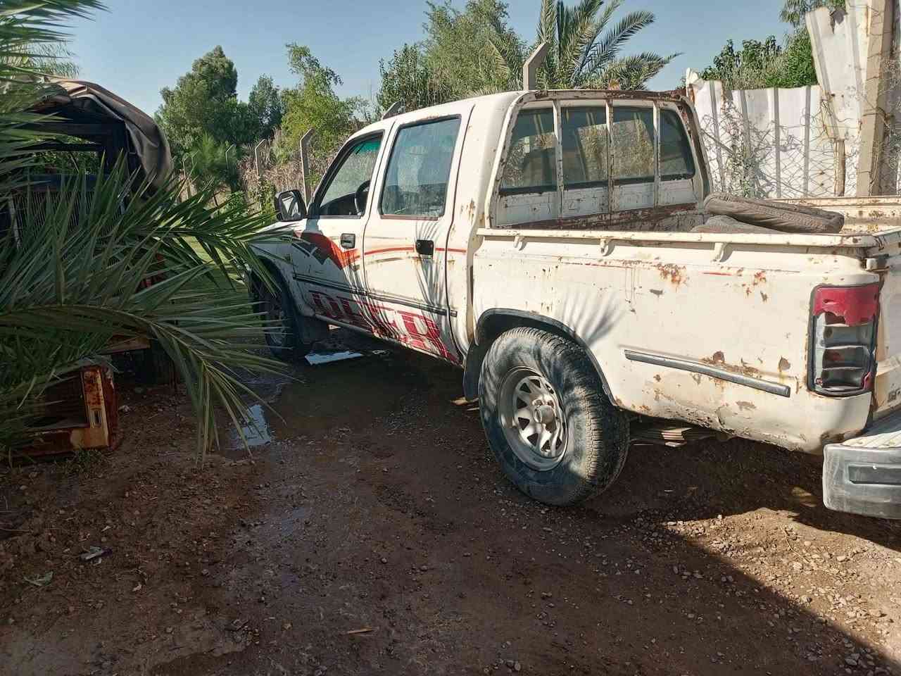 بيكم دير  موديل 2006 رقم بغداد بسمي مشروع وطني عنوان بغداد حي الامين السعر 27 وبيها مجال بصيط *********** مكلف بنشر
