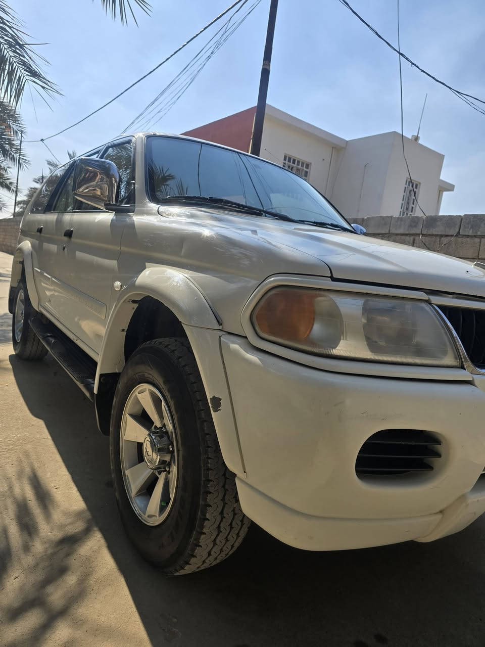 السلام عليكم ناتيفيا  ٢٠٠٨ مكفولة كفاله عامه والسونار بالمنشور  محرك جديد مامفتوح صدر أمامي وخلفي جديد  تدفئه تبريد  شغاله  رقم وسنويه جديد  تخم تاير  السياره على وضع الشركة جديده ماشيه  ٩١ حقيقي  العنوان ديالى بعقوبه  والاتصال بالرقم   ***********
