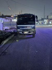 كابسه عشره مكعب مكينه 80 عادي موديل96 اصل مامعلايه كفاله عمه بس لمكينه...