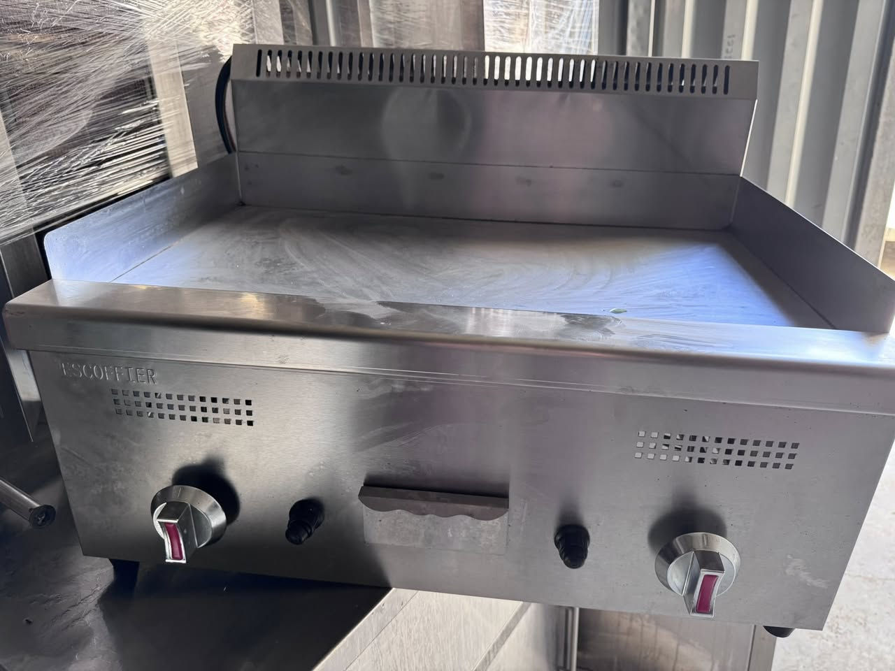 السلام عليكم غراض للبيع مال مطعم استعمال شهر واحد الله شاهد 

شوايات كص عدد 2 
عارضة مقبلات 
قلاية 
كرل منضدي


**إذا كنت صاحب هذا الإعلان وتريد حذفه لأي سبب، رجاءا أرسل رسالة إلى الدعم الفني**