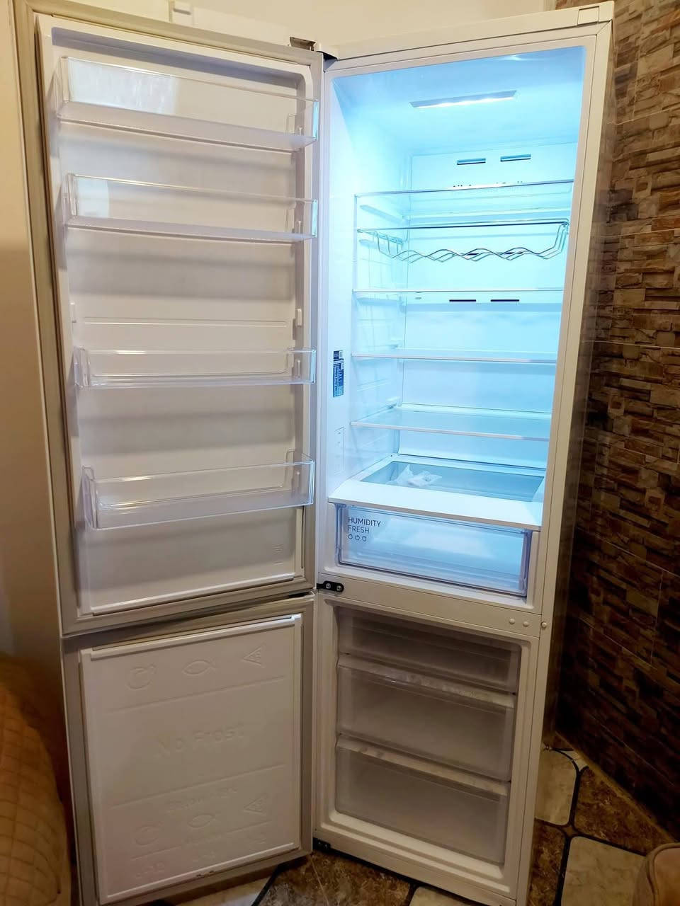 اغراض منزليه للاستفسار مراسلتي


**إذا كنت صاحب هذا الإعلان وتريد حذفه لأي سبب، رجاءا أرسل رسالة إلى الدعم الفني**