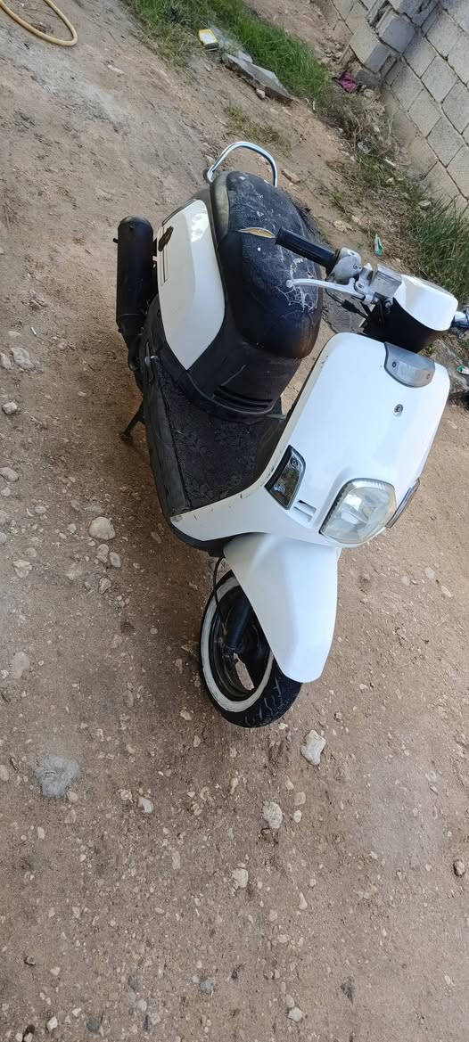 سلام عليكم ماكس بوليسي للبيع او مراوس حسب القناعة دراجه كفرات تجاريه بس لداخل بلادي  كهربائية كله شغاله مكينه مامفتوحه وصل معرض موجود بس بيه نقوصات بسيطه 
625 وبيه مجال قليل مكاني كربلاء طويريج


**إذا كنت صاحب هذا الإعلان وتريد حذفه لأي سبب، رجاءا أرسل رسالة إلى الدعم الفني**