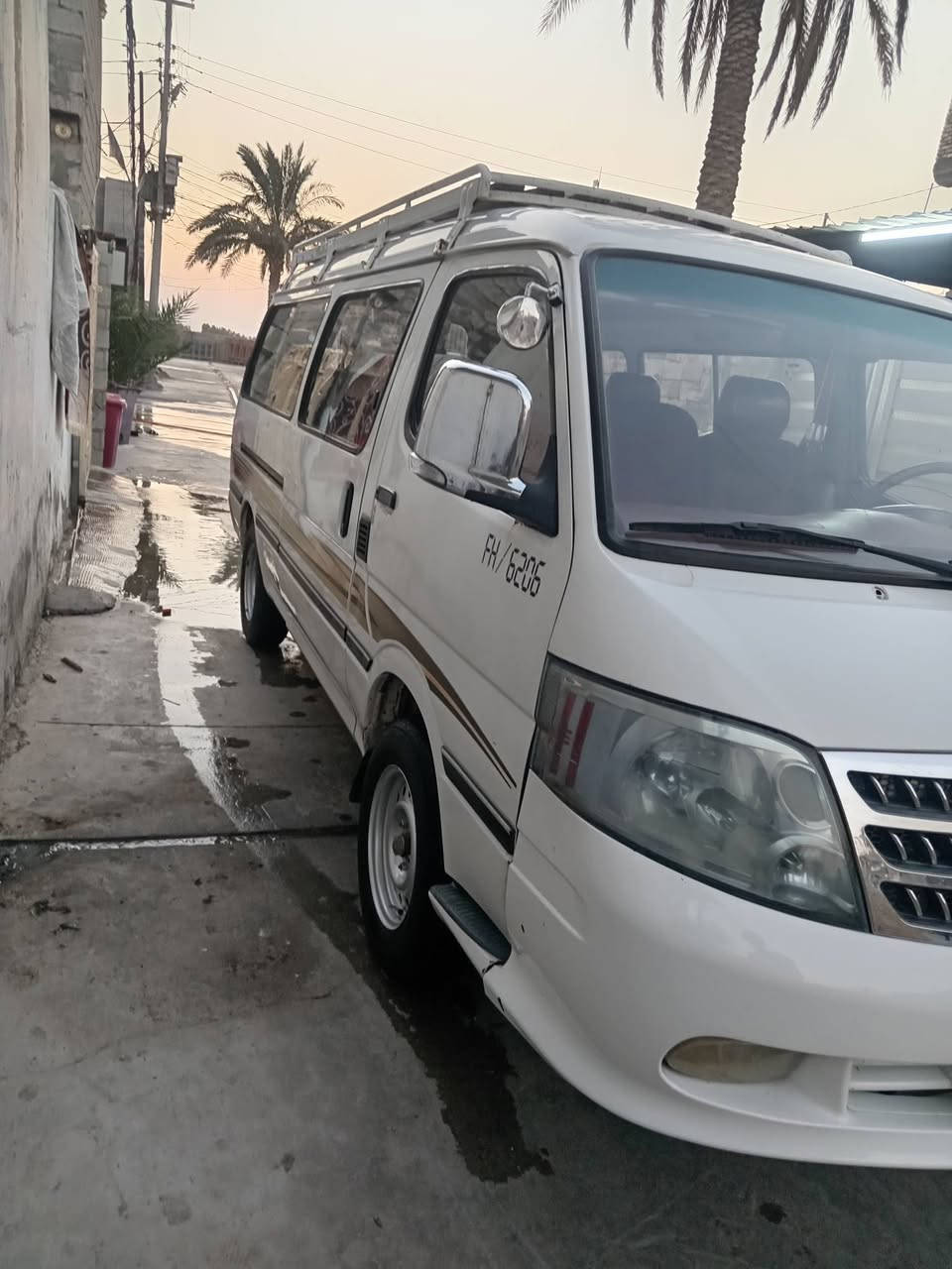 السلام عليكم
للبيع فتون F السعر 73
موديل 14 رقم انكليزي بسمي سنويه نافذه ٢٠٣٠سياره خير من الله مكينه كير سياره ماشتغل بيه عبريه بدون حادث بيهه طخه مثل ماموضح بالصوره يم بكلايت اليسار جهة السايق دوشمه نص عمر  وبيهه خياسات بالهلالات الاماميه واي استفسار اتصل وتدلل
العنوان ديالى خان بني سعد
رقمي ***********
