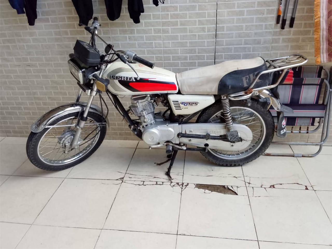 ميتور ارشي نطيف مع منافيس اصلي للبيع 350 الف للتواصل ***********
