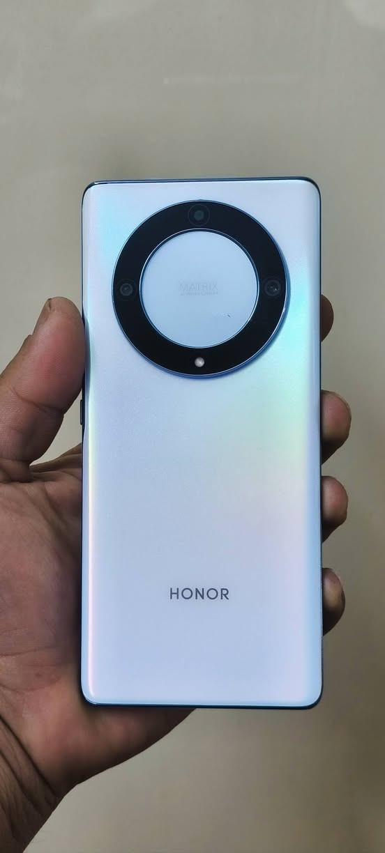 قطعتين من هونر X9a 
ذاكره ٢٥٦ ( بدون ملحقات ) 
مكفول من أي عطل ١٠٠٪ 
سعر الجهاز ( ٢٢٥ ) سعر نهائي 
ـــــــــــــــــــــــــــــــــــــــــــ
عنواني بغداد مدينة الصدر 
***********
