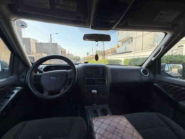 للبيع اكس بلور موديل ٢٠١٠ قطعتين صبغ فقط كير مكينه صدر تبريد سياره جاهزه وخير من الله السعر ١٠٠ ورقه مكانها بغداد العامريه الاتصال *********** بغداد
