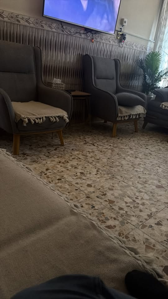سلام عليكم اسبورتج موديل ٢٣امريكيً فول للاخير 5كامرات حساسات فول سياره سونار بارحه اخذته يم بندلاوي  كلشي واضح الك سياره سعرها ٢١٠بيها مجال شي  قليل بغداد الشعب***********
