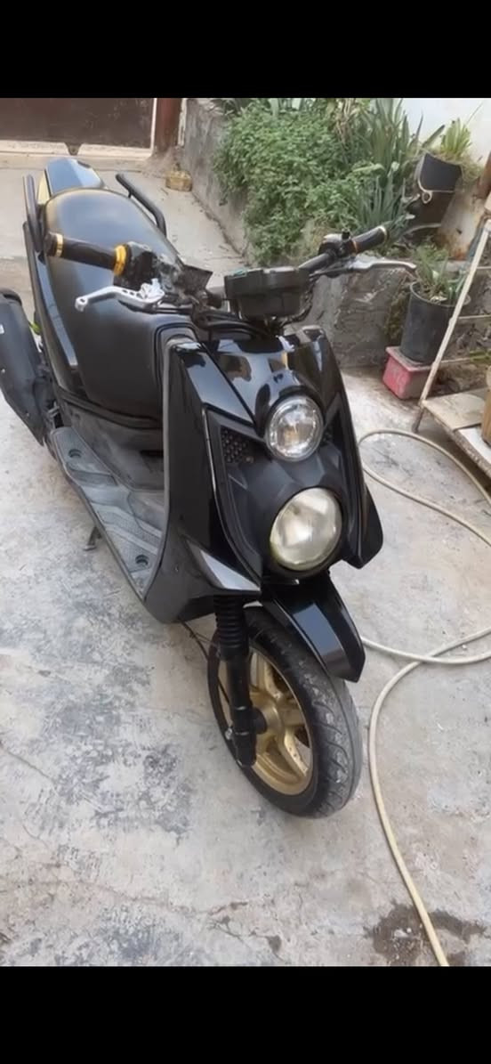 اسلام عليكم جبلي للبيع الدراجه وكاله موديل 9خير من الله كلش ناشفه بيه ستيرن رياضي بلادي مالته وبيها بكلايت مال كاوسكي 2017 الدراجه نكره سلف اشاير أماميات بيه كلشي شغال بيها مكاني بغداد الغزاليه رقم ***********واتساب فقط
