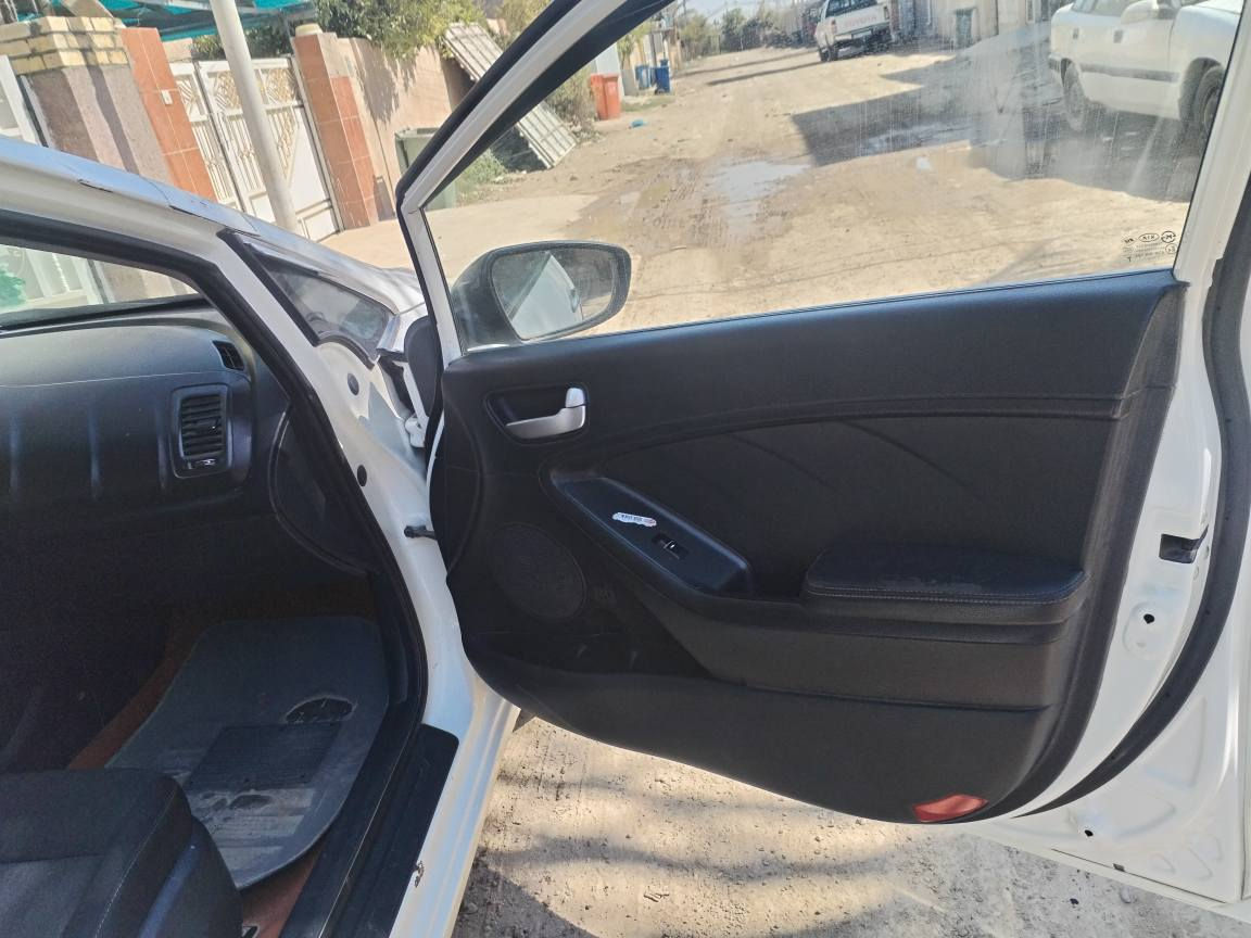 للبيع سيراتو موديل 2015
خليجي
كير محرك مكفول باتري جديد تخم تاير جديد تبريد شغال ثلج بلادي
رقم ديالى انكليزي الجديد هزة جديدة
سيارة بيه كفاله قطرة صبغ مابيه
سيارة شاشه وكامرة
مكينه 1600 دكشن عالي كير D4 دبل قطرة
سعره 110 وبيه مجال قليل
مكانه بغداد الراشدية *********** بغداد, العراق
