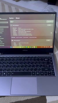 لابتوب • قفل • اول