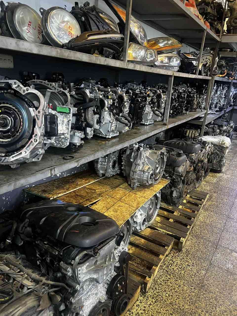 محرك كير 
جديد ومستعمل
جميع انواع السيارات الكوريه
موصل صناعة المعارض
احمد اليقين
***********
***********
