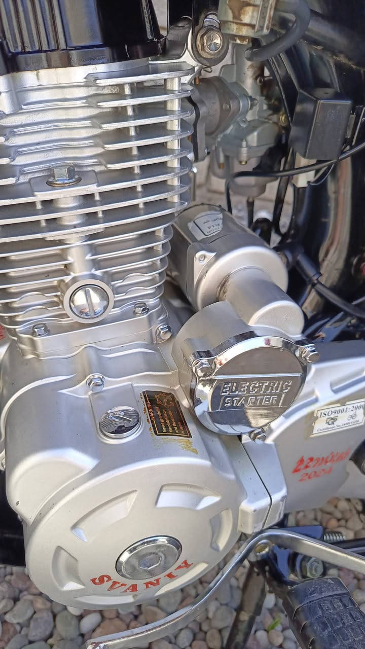 للبيع سافين موديل 2024مكينه كبس منفيس الصلي كهرباء شغاله السعر 550وبي مجال المكان اربيل شارع 60يم كباب عرفان شراي خابر واتساب ***********
