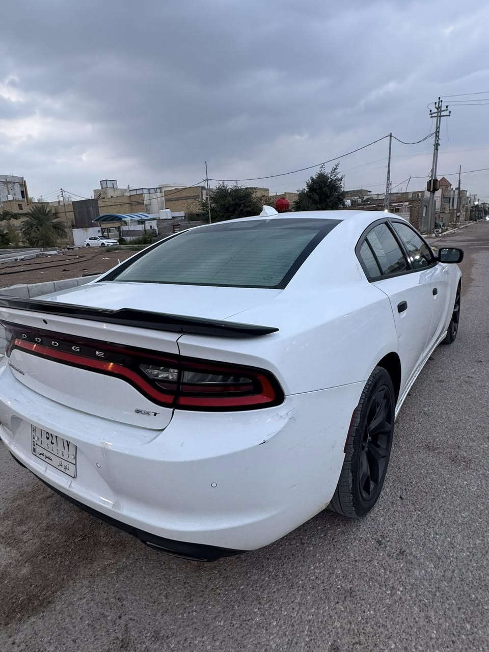 جارجر. مديل 2016 أصل رقم ذي قار
SXT شاشه كبيره 
جاهزه من كلشي حداديه جديده 
مكاني الناصريه سعرها 190 
بدون حادث 
فقط شخط بسيط بالجاملغ الخلفي ومصلح جداً بسيط 
***********
