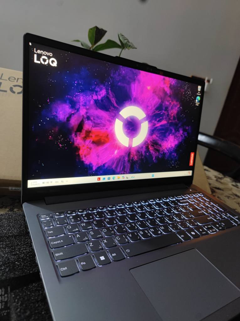 السلام عليكم شباب
لابتوب الاستخدامات الثقيله من لينوفو فئه اللوق LOQ 
جهاز بالكارتونه نضافه ٩٩% مشحون ٣٠ مره 
صحه بطارية ٩٩%  مضمونه 
ياتي بعتاد 

شاشه حجم 15.6 انش نوع Enhance LED الوان نقيه 100%SRGB بمعدل تحديث 144hz

معالج خارق من انتل 
Core i7-12650HX 20CPU TURBO BOOST 5.20GHZ 
فئه الHX الاثقل مدعوم بكافة التقنيات  

كرت الشاشه منفصل من انفيديا 
RTX 4050-6GB DLLS 4 + FRAME GEN 
بحجم صافي 6GB مدعوم باحدث تقنيات الDLSS وخواص توليد الاطارات 

رامات سعه 16GB نوع DDR5 الاحدث 
هارد سعه 512M.2 

بطارية تستمر اربعه ساعات عمل وحسب الاستخدامات 
كيبورد معرب ضوئي
افضل نضام تبريد سائل بارد جدا تحت الضغط
صوت ستيريو من DLOPY 
اكيد ممتاز جدا لكافه الكيمنك الحديث و جميع برامج صناعه 
المحتوى و الهندسة

السعر ٩٤٥ الف فقط

بغداد ويوجد توصيل ايضا 
تواصل*********** بغداد, العراق
