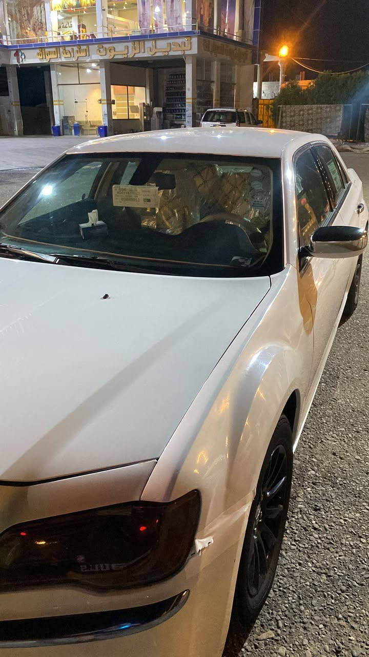 السلام عليكم اوباما 2014 ادوات كصة جنطه سيارة جاهزه تبريد تخم تاير 
حداديه غرفه بيجي نضيفه رقم اربيل شاغر السعر 75وبيها مجال الهاتف *********** مكاني البصره الهارثه
