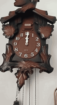 للبيع ساعة كوكو ماركة رايثم ياباني من النوادر مكينه جديدة باتري ميكانيك تعمل بنظام البطارية حجم الكبير ساعة نظيفة جداً واحلى من الصور بلادية سعرها 300 مع التوصيل مكاني بغداد جسر ديالى القديم 
*********** _ ***********
