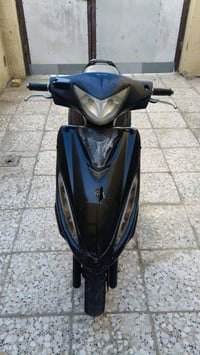 دراجة كامكو • كامكو جي فور • دراجة نارية للبيع • مكينة مجفتة • كهرباء ...