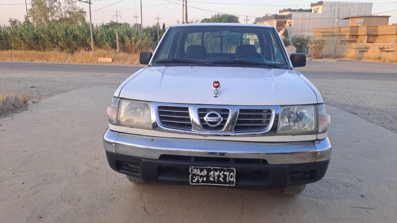 نیسان مۆدێل٢٠٠٤ کتابی سەرژمێری  لەگەلدایە بێ لێدراو بئ دەعم گێرومەکینە ئاکسل شانسی تەبریت ساردو گەرم بەشەرت 
نرخ ٥٣ وەرەقە
***********
***********
ناونیشان چەمچەمال
