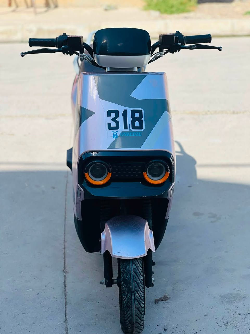 ماطور 318 ماطور شرط مثل ما اشوف بالعين 6 باتريات بسرعه 99 هذا رقم الموبايل بي وتساب *********** ملف 2000 سعر600وبي مجال للطيبين

