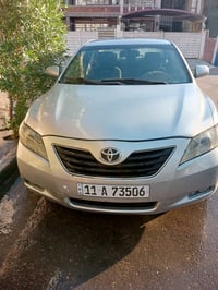 كامري. 2007. للبيع. وارد امريكي رقم بغداد انكليزي.  السيارة بسمي تحويل...