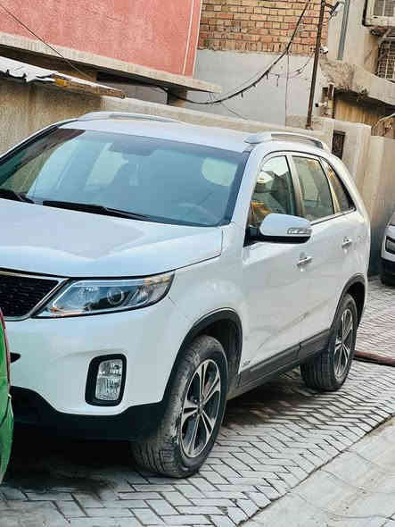 السلام عليكم 
سورنتو 2015 وارد امريكي ضررهه بنيد وجاملغ ومبدلات مكفوله من الكص رقم بغداد قرار 48 نص فول كامره شاشه صغيره 5 راكب السعر 110 مكاني بغداد الشعب للاستفسار ***********
