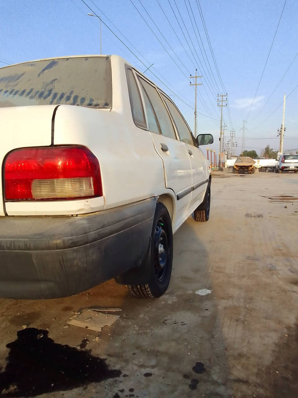 سلام عليكم سايبا موديل ١٢سياره جاهزه من كلشي نضافه ماشاء الله مكفوله  بيها شويه بارد قبق البانزين كشر كير مكينه حدايه جديده تخم تاير ستوه مشدود رقم مميز قادسيه لاتنقيص لاتبخير جاهزه من كلشي لاخياس ولا شواصي ولا كلشي سياره مال جناي أحله من الصور  رقم قادسيه موجوده بالديوانيه بالجلبيه السعر ٣٨رقم موبايل ***********
