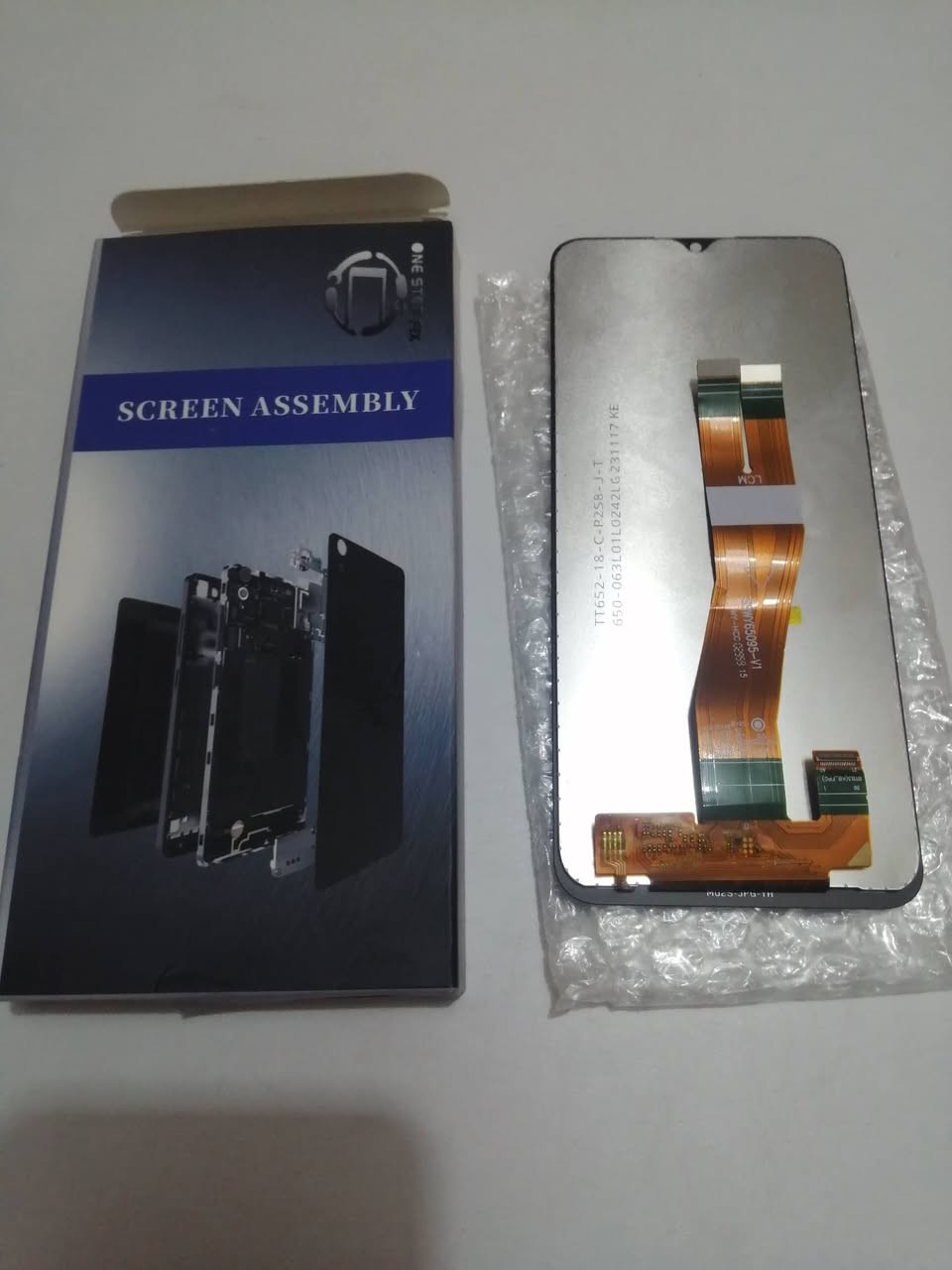 السلام عليكم
شاشات موبايل عدد 17 قطعة مشكل ما اعرف بيهن طلعن عندي أبيع القطعة ب 8 آلاف شلعة


**إذا كنت صاحب هذا الإعلان وتريد حذفه لأي سبب، رجاءا أرسل رسالة إلى الدعم الفني**