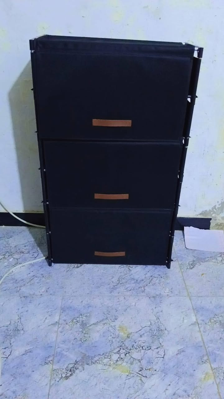 عندي شلعه مال مكس
هاي بضاعه اكثر شي كتروني بيهن 150كيلو كيلو عله 600 ابيع عله كيلو شوف بضاعه بعينك وتحجز 
***********
