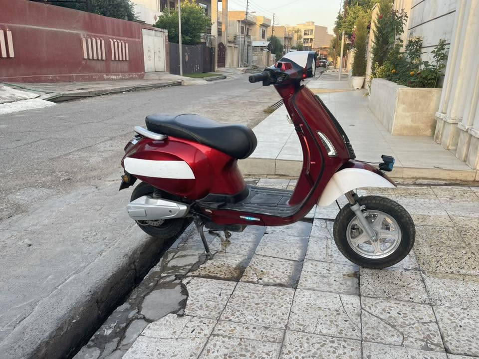 🔥 ماطور شحن جبلي للبيع 🔥
✅ 6 بطاريات دبل
✅ ملف 1500 واط
✅ سرعة حقيقية 65 كم/س
✅ تايرات جبلية
✅ دبلات جبلية قوية
✅ نشرات أمامية وخلفية وجانبية
✅ ضوء نهاري + سكن لايت
✅ إشارات دبل يمين ويسار
✅ ضوء عالي وواطي
✅ جكمجة أمامية
✅ مساحة تخزين واسعة تحت الكشن
✅ قفل ستيرن
✅ تشغيل بالبصمة
⚠️ المفتاح مكسور والتشغيل على البصمة شغال

💰 السعر: 450 ألف
📌 بي مجال بسيط للجاد.

📞 للتواصل والاستفسار أو الاتصال:
***********
