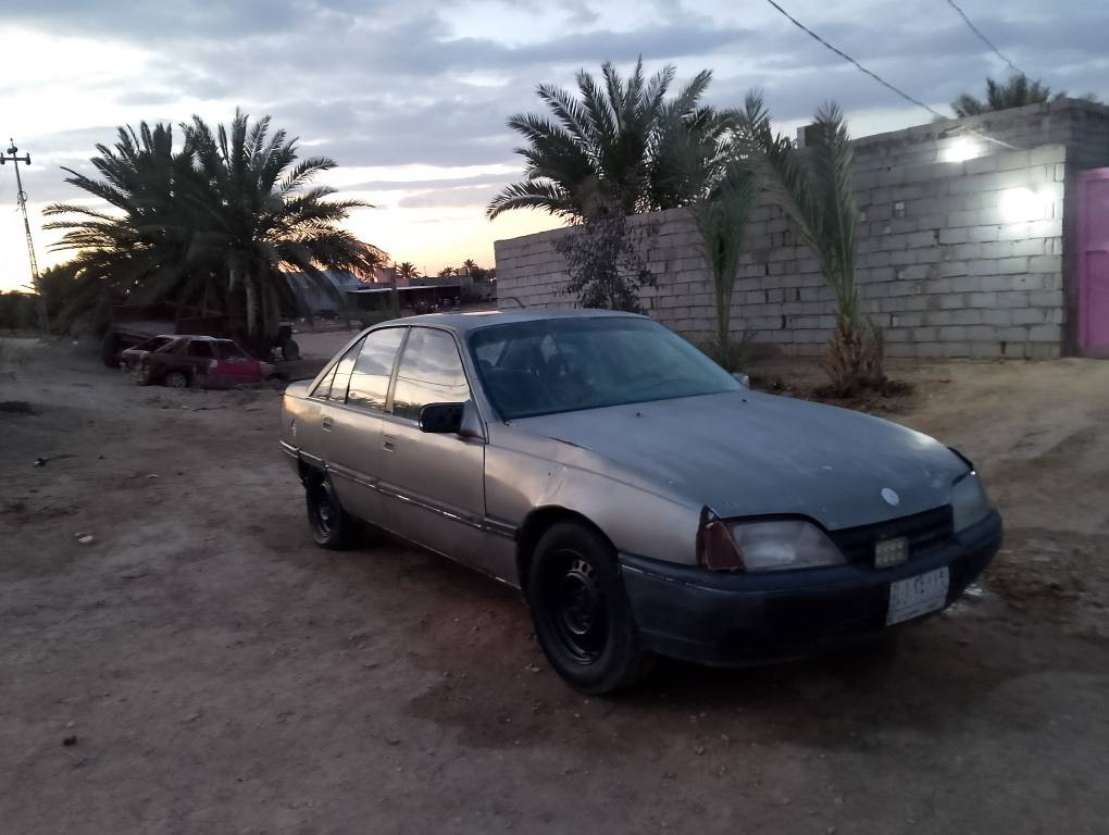 سلام عليكم ابل اميكه كير مكينه جديدات مكينه مال حاويه السعر 16وبيها *********** النجف, العراق
