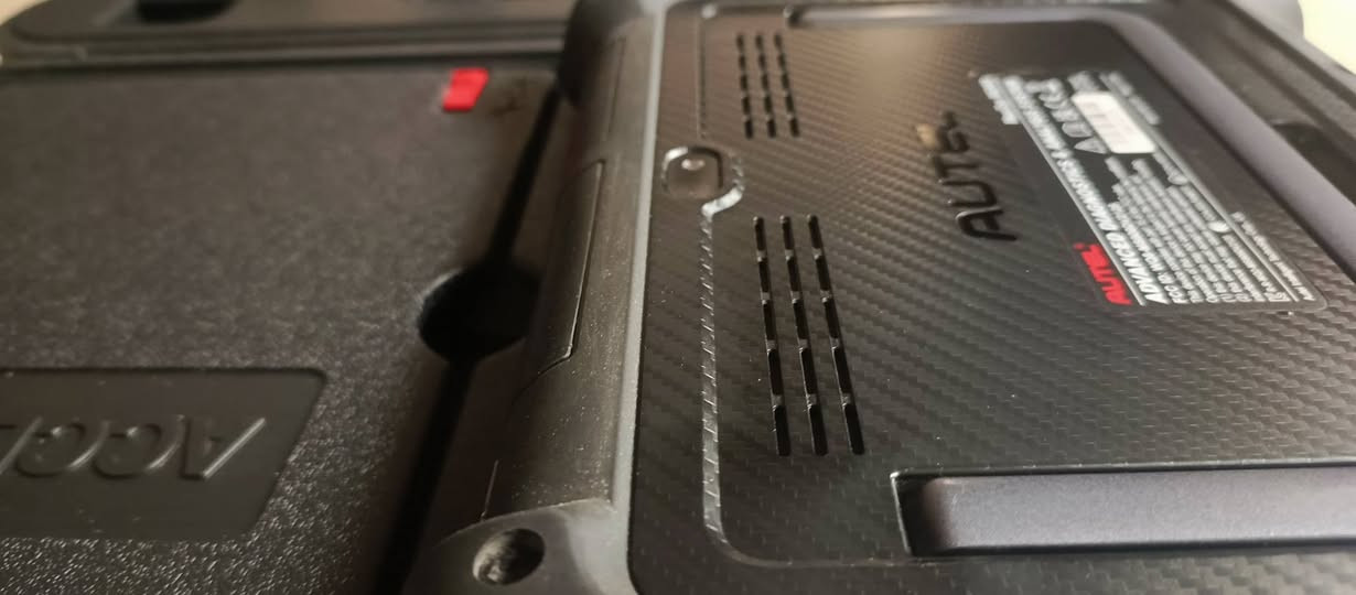 🔴 للبيع – جهاز 909 Autel MaxiSys (مستعمل شبه جديد)
📌 جهاز فحص سيارات Autel أصلي 📌 الحالة: مستعمل استعمال جدا قليل – شبه جديد 📌 نظيف 100%  – 

✅ مواصفات الجهاز:

فحص شامل لجميع أنظمة السيارة

قراءة ومسح الأعطال + Live Data

Service Functions (تصفيـر، معايرة، إلخ)

يدعم  السيارات الأمريكي – الأوروبي – الكوري

شرط الفحص وضمان انطي بي

باقي لي تحديث لحد شهر 11
مفعل بي دخول جيب دوج كرايسلر وايضا نيسان 

 ***********
