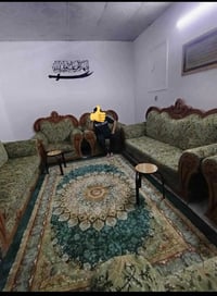 تخم • صوفا • ١٠ نفرات