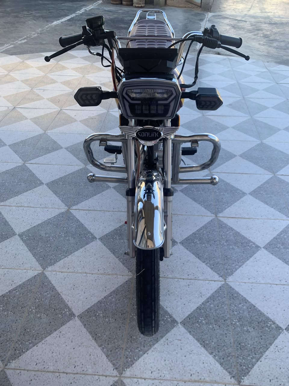 موطور سولنك 5كير موديل2025  محرك 150 بعده جديد شركه سويجات بصمات  اوراق كامله  رايده 860وبي  مجال بسيط  كامله مكمله كلشي ما بدل بي لْـۆ برغي والدراجه حيل حلوه ونضيفه ماشيه 1000بعد اخت الزيرو وصار أقل من شهرين من مشدوده

الي يحب يشتري موجود خاص وهذا رقمي

 ***********

مكاني القائم حصيبه 

ادمن حب 🤍
