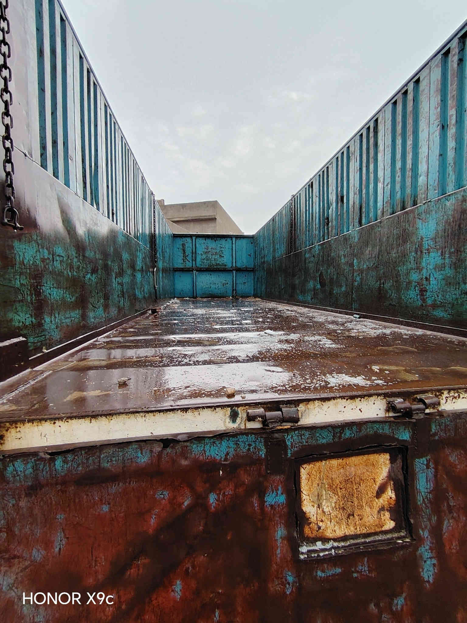 سكانيا للبيع ١١٣ كير 3 في 3 الرقم ***********
