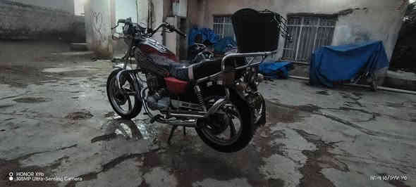 السلام عليكم  موطور جني بلكين البيع محرك مفتوح 

مجفت جديد  سلف هندر كلو شغال كهربايات كلهن

 شغالات ضو خلفي شغال باتري شغال اشاير كلهن شغالات
تايرات جدد وياله حيل نضاف   موديل2019   *********** السعر 375وبي مجال اتصل
