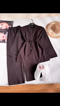 طقم نسائي • تركي • مقاس ٣٨-٤٦