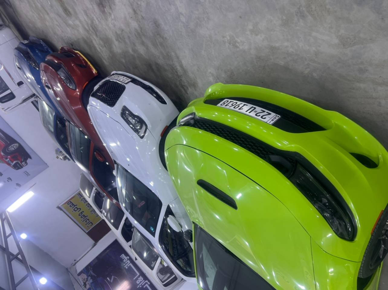 للبيع 
جارجر 2023اربيل محرك 6 سلندر 
جارجر 2023بغداد محرك 6 سلندر 
جارجر 2022 بدون لوحات محرك 8سلندر 
اوباما 2023 بغداد 
جارجر. 2023 اربيل.  محرك 8 ارتي. 

موجود في معرض ومزادات سيد كريم الشريفي. 
العنوان الحله شوملي شارع المعارض قرب السيطرة 
الثقه وألمان تميزنا  وحياكم الله اخواني الأعزاء رمضان كريم على الجميع تقبل الله منكم صالح الأعمال 
***********
***********
