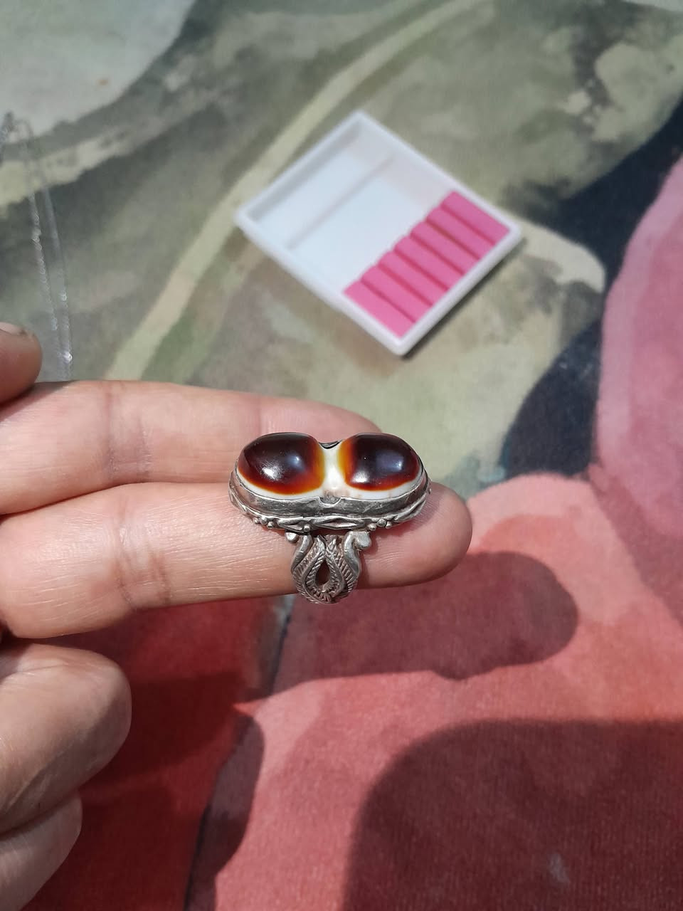 محبس بقري فضة 925 سعره 60 وسيت تراجي وقلادة فيروز فضة 50الف


**إذا كنت صاحب هذا الإعلان وتريد حذفه لأي سبب، رجاءا أرسل رسالة إلى الدعم الفني**