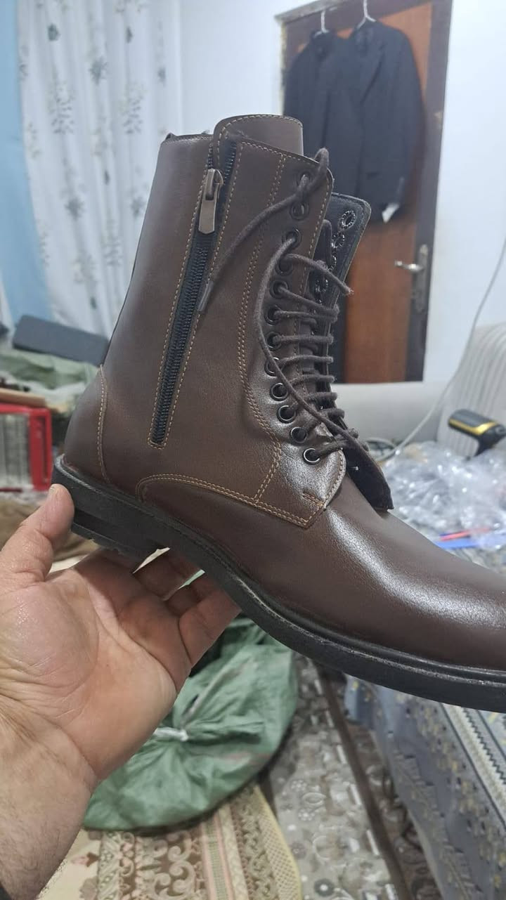 بوت رجالي تركي اصلي قياس41/42/43السعر 8الاف المكان الشطره بلشوملي 
***********
