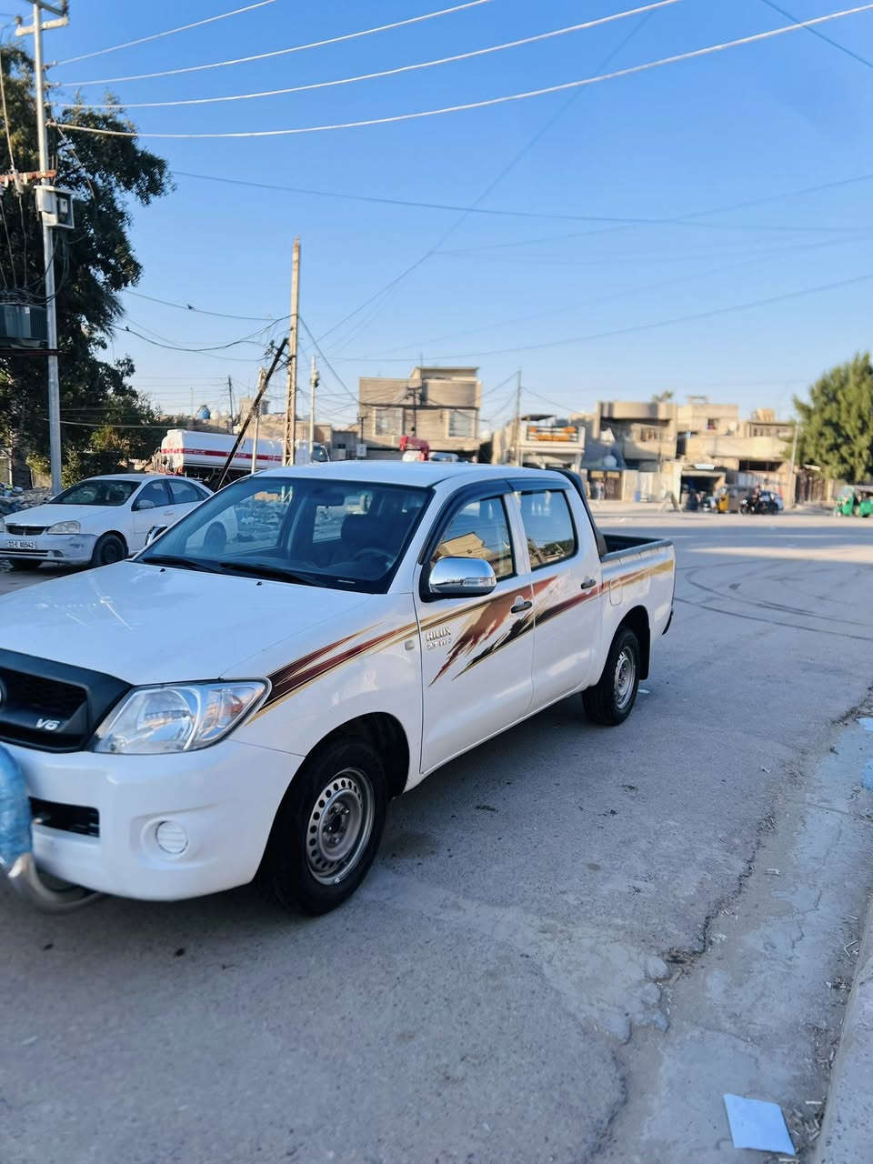 بيكم هايلوكس 2006
السياره حلوه شاصي 19 و جاهزه تخم تاير صدر كير مكينه جاهزات رقم واسط إنكليزي سنويه جديده أوتوماتيك بيهه مكانات صبغ 

السعر 120

العنوان بغداد

للاتصال ***********
