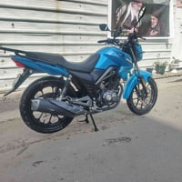 اركي كيواي موديل ٢٤ محرك ٢٠٠ ماشيه ١٩ الف مكفوله عامه السعر 2.400 وبيه...