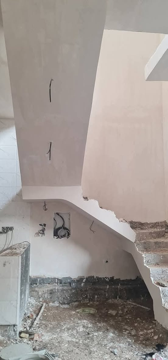 مستعدون لبناء البيوت بل الاقساط بل الاقساط تسليم مفتاح بل الاقساط والنقد. لجميع المساحات وحسب المواصفات    للتواصل الاتصال
***********
***********
