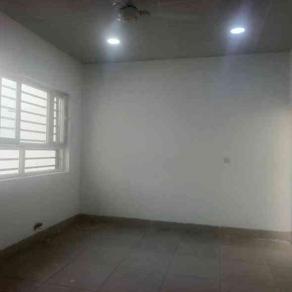 رقم الاعلان 2243
#دارللبيع 200م
#نوع عقار رقم
كركوك قادسية ثانية قريب جامع صابر گردي
#مكونات (غرفتين نوم وهول ومطبخ وصحيات وكراج سيارة)
فول خدمات
فرع عريض
فول سيراميك
 فرع تبليط
قريب من سوق
#سعر 110مليون و بي مجال
☎️*********** واتساب
☎️*********** فايبر
#مكتب_ازاد_للعقار
